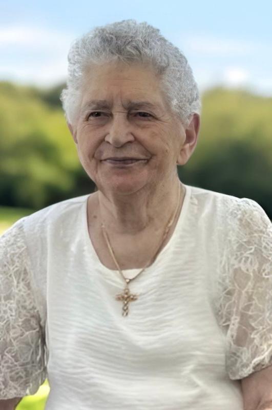 Maria Albina da Costa Arantes